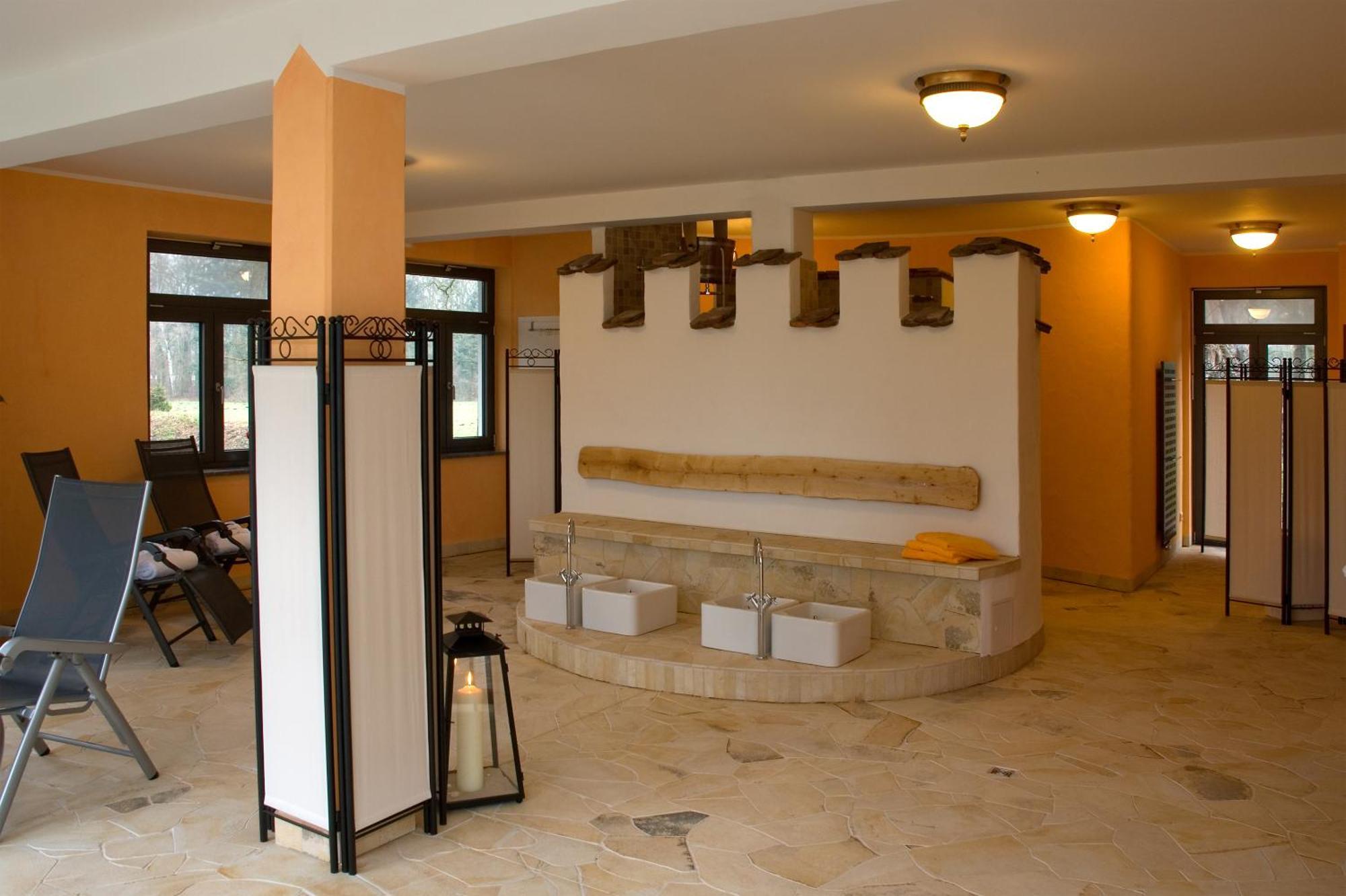 Hotel Wasserschloss Mellenthin Bagian luar foto